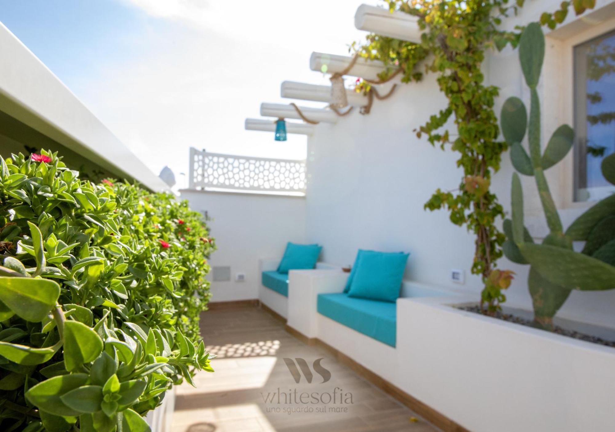 Villa White Sofia - Uno Sguardo Sul Mare à Bari Extérieur photo